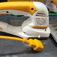 【中古】リョービ　バリカン　AB-1610　グラスレシーバ、延長コード(10ｍ)付き【ハンズクラフト熊本けやき通り店】【店頭取引限定】の画像