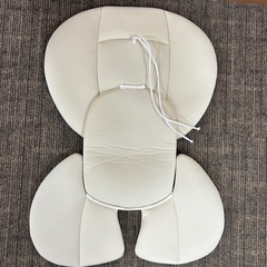 TAKATA タカタ チャイルドシート インナークッションのみの画像