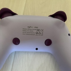 かわいいキーボード　マウス　ゲームコントローラーの画像