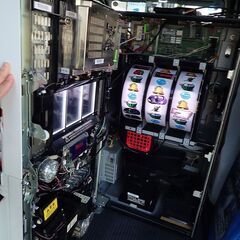 札幌 まどか☆マギカ　スロット実機　イヤホン化のみ　現状渡し　コインが無い　ジャンク渡しの画像
