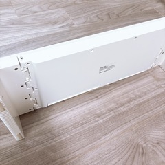 折り畳み式　ノートパソコンスタンド　ホワイトの画像