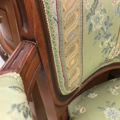 アンティークチェア＆テーブルセットの画像