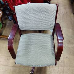 【愛品倶楽部柏店】karimoku カリモク デスクチェア 手動昇降 オールド 木製肘付きの画像