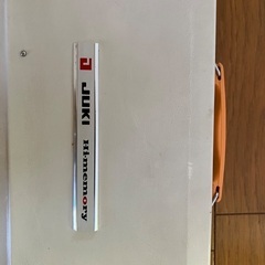 古いJUKI編み機(部品として)の画像