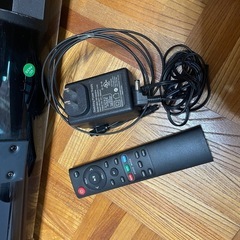 バータイプのスピーカーの画像