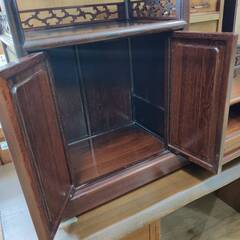 【愛品倶楽部柏店】唐木 花梨材 飾り棚 ※各所状態要確認の画像