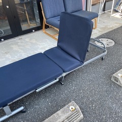 コンパクトサイズ 折り畳みベッドの画像