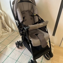 アップリカ　A型ベビーカーの画像