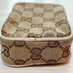 GUCCI レザー×キャンバス シガレットケース GG プレート 白の画像