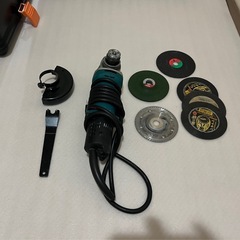 Makita マキタ 100mmディスクグラインダー 9533BLAの画像