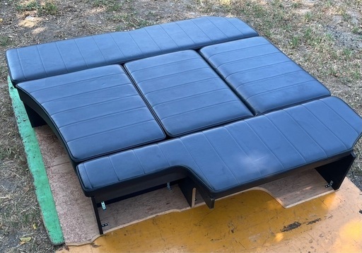 「決まりました」ハイエースワゴンGL TRH214W ベットキット