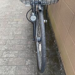 リサイクルショップどりーむ荒田店　No446 自転車　シティサイクル　タイヤ前後交換済み　SUBCREW　２７インチ　ギア切り替え６段変速　LEDオートライト付き　人気の黒♪　乗りやすいママチャリ♪の画像