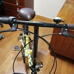 20インチ　6段変速　折りたたみ自転車の画像