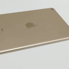 【Wi-Fiモデル】iPad 第5世代/32GB/A1822〈MPGT2J/A〉の画像