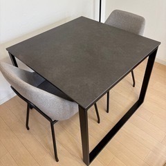 【美品】ニトリ　セラミックダイニングテーブル　2人掛けの画像