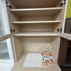 【ジャングルジャングル滋賀草津店】食器棚　ユーアイ　オフホワイト　J-250870の画像