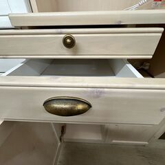 【ジャングルジャングル滋賀草津店】食器棚　ユーアイ　オフホワイト　J-250870の画像