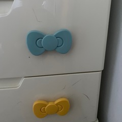 キティーリボン　収納棚
の画像