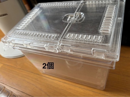 飼育ケースまとめて