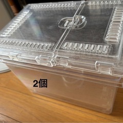 飼育ケースまとめての画像