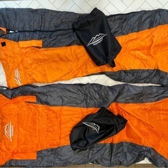 アウトドア用品　テント　寝袋　の画像