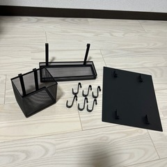 突っ張り壁面収納Nポルダ【ニトリ】(棚板、引き出し、その他拡張商品付)の画像