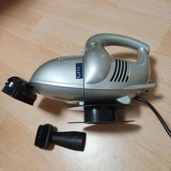 コード式小型型掃除機の画像