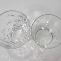 グラスコップ4つの画像
