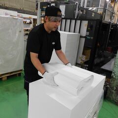 オフセット印刷機での印刷作業！月給30万円以上！未経験者大歓迎！1からていねいに教えます。の画像