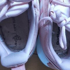 adidas　アディダススニーカー　ピンク　25cmの画像