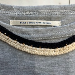 グレー フレアスリーブ Tシャツ　ザンパの画像