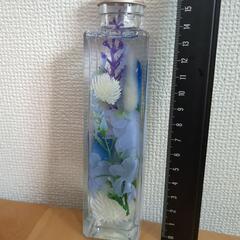 ハンドメイドハーバリウムの画像
