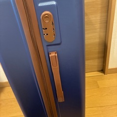 スーツケースＬの画像