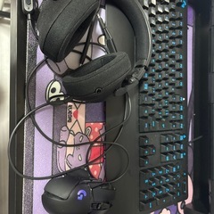 ゲーミングパソコン、その他一式の画像