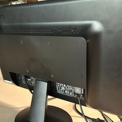 レノボ Lenovo LI2215sD 65CC-AAC6-WW 21.5インチ 液晶モニターの画像