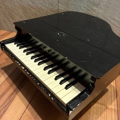 KAWAI グランドピアノ　ミニ　ブラック　河合楽器の画像