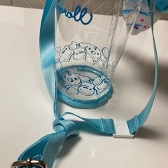 新品未使用　美品　サンリオ　シナモロール　シナモン　ポーチ　水筒ケースの画像