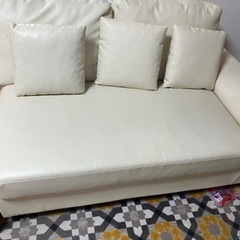 ソファ0円本日中に引き取り優先の画像