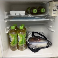 コンパクト冷蔵庫
の画像