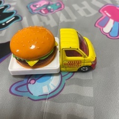 トミカ ハンバーガートラックの画像