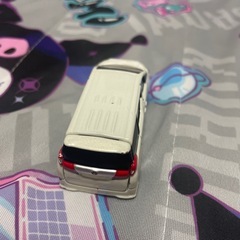 トミカ アルファードの画像