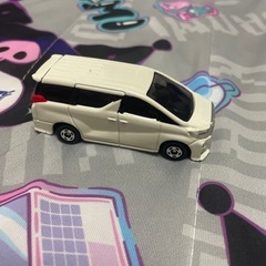 トミカ アルファードの画像