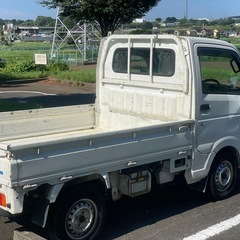 日産クリッパーNT100の画像