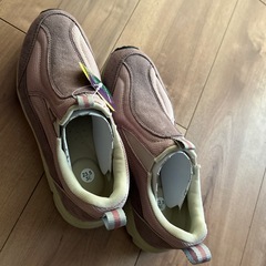 スニーカーの画像