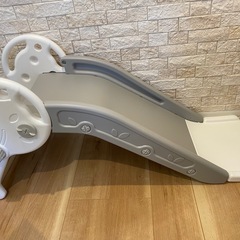 滑り台の画像