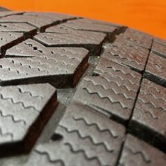 【BS BLIZZAK VL10 195/80R15 107/105N LT】スタッドレス【トヨタ ハイエース純正ホイール 15インチ 6J6HPCD139.7+35】2022 バリ溝(KTN465)の画像