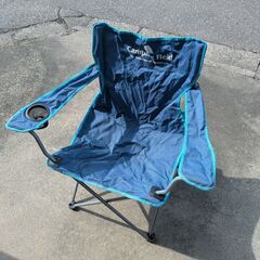 キャンプ用品イスセットの画像