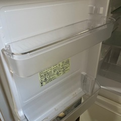 SHARP冷蔵庫の画像