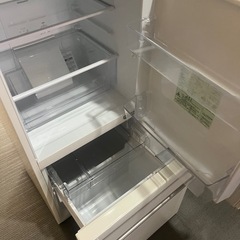 福岡市配送設置無料　157Lの大きめ冷蔵庫、洗濯機セットの画像