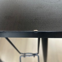 ゲーミングデスクの画像